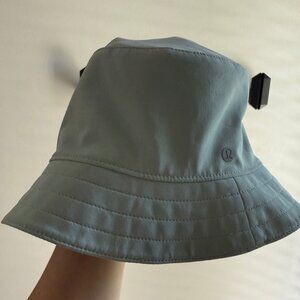 Lululemon Reversible Bucket Hat | Baby Blue and Navy Blue